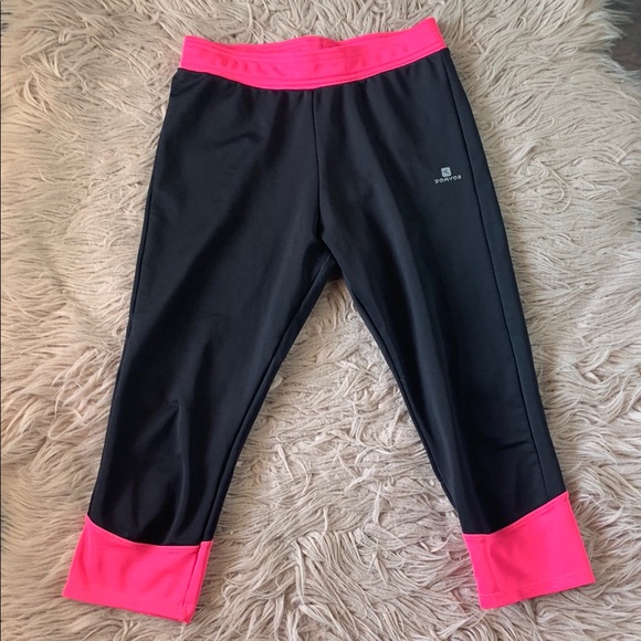 Girl’s DOMYOS Black and Pink Leggings - Picture 1 of 10